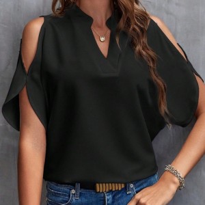 Solid color V-neck chic and fashionable off-shoulder sleeve women's top