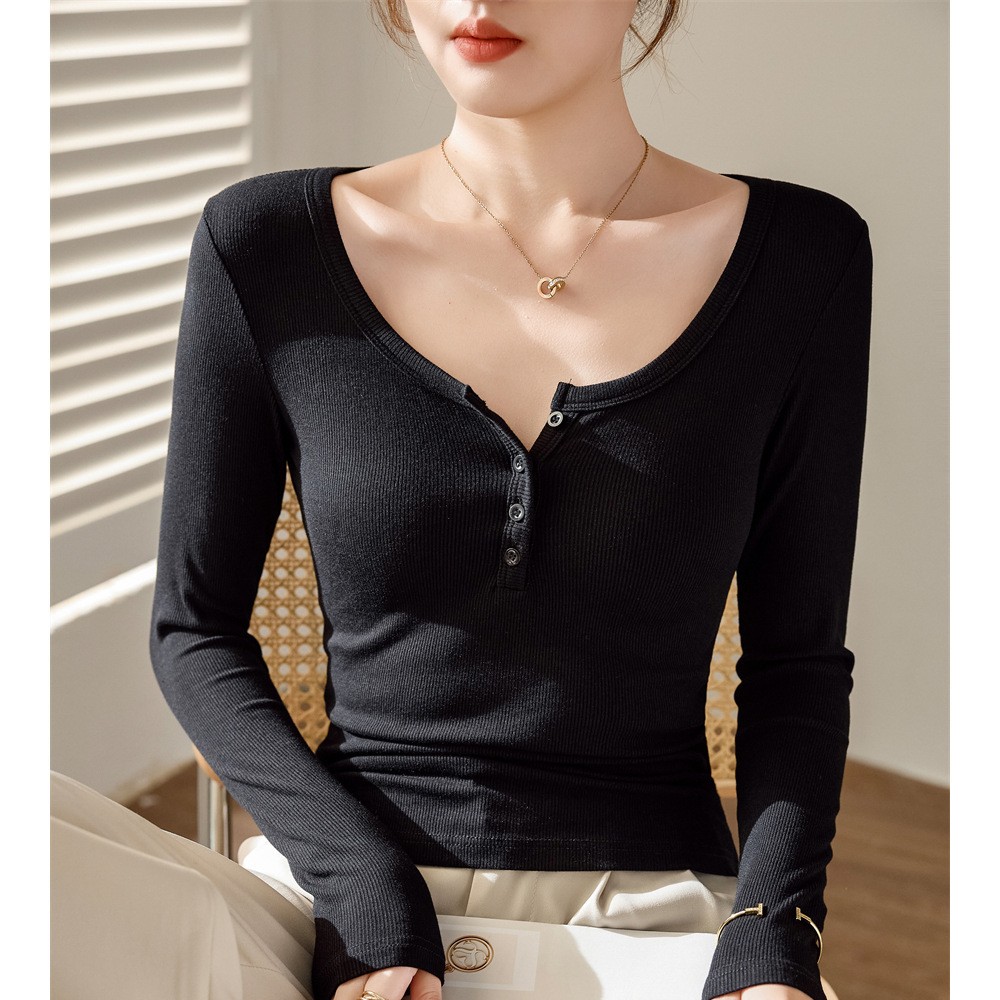 2026 autumn/winter new arrival, pure and chic long-sleeve slim-fit base layer.